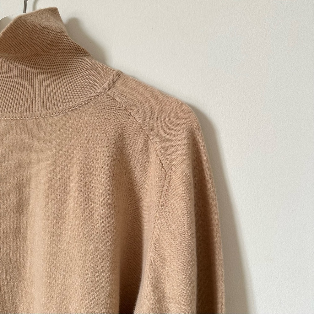 Demylee NY Tan Wool Turtleneck Sweater Relaxed Fit Size M - Picture 3 of 7